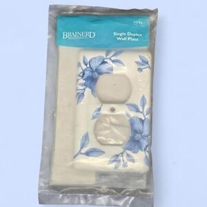 Y2K Ceramic blue single duplex floral wall outlet cover grannycore fairy spring